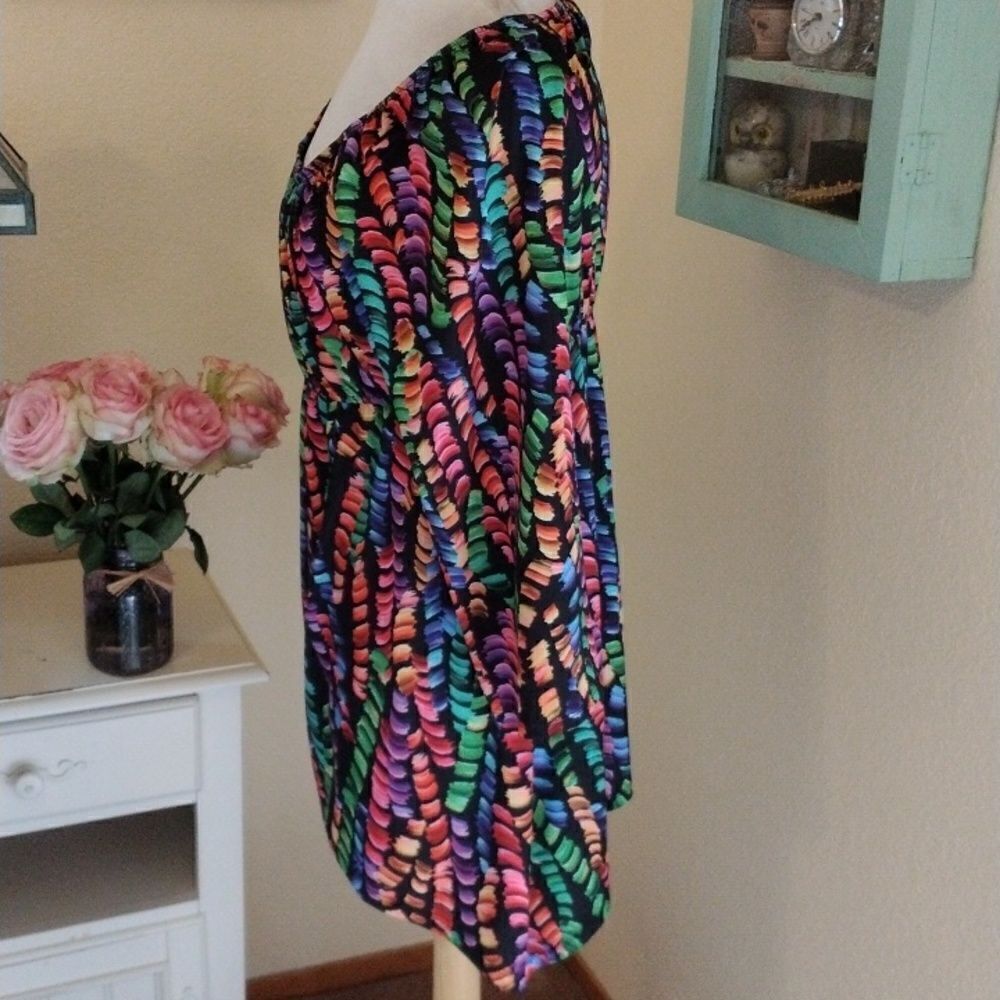 Slinky Brand Colorful Top - Picture 3 of 9